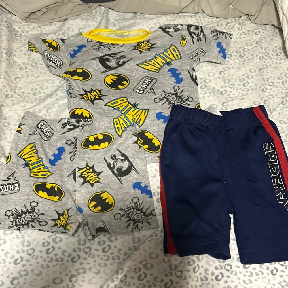 Boys Superhero Batman Spider-Man Pajamas & Shorts - 3T